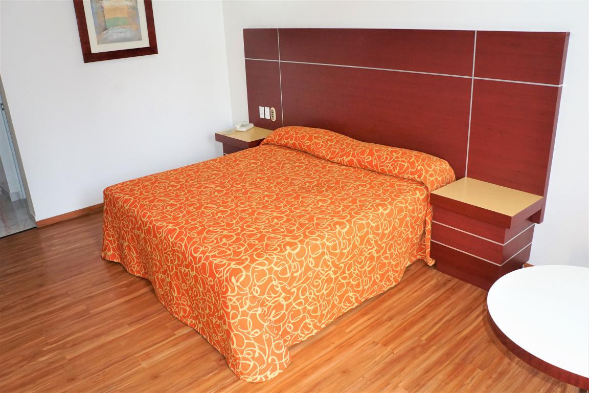 HOTEL REY